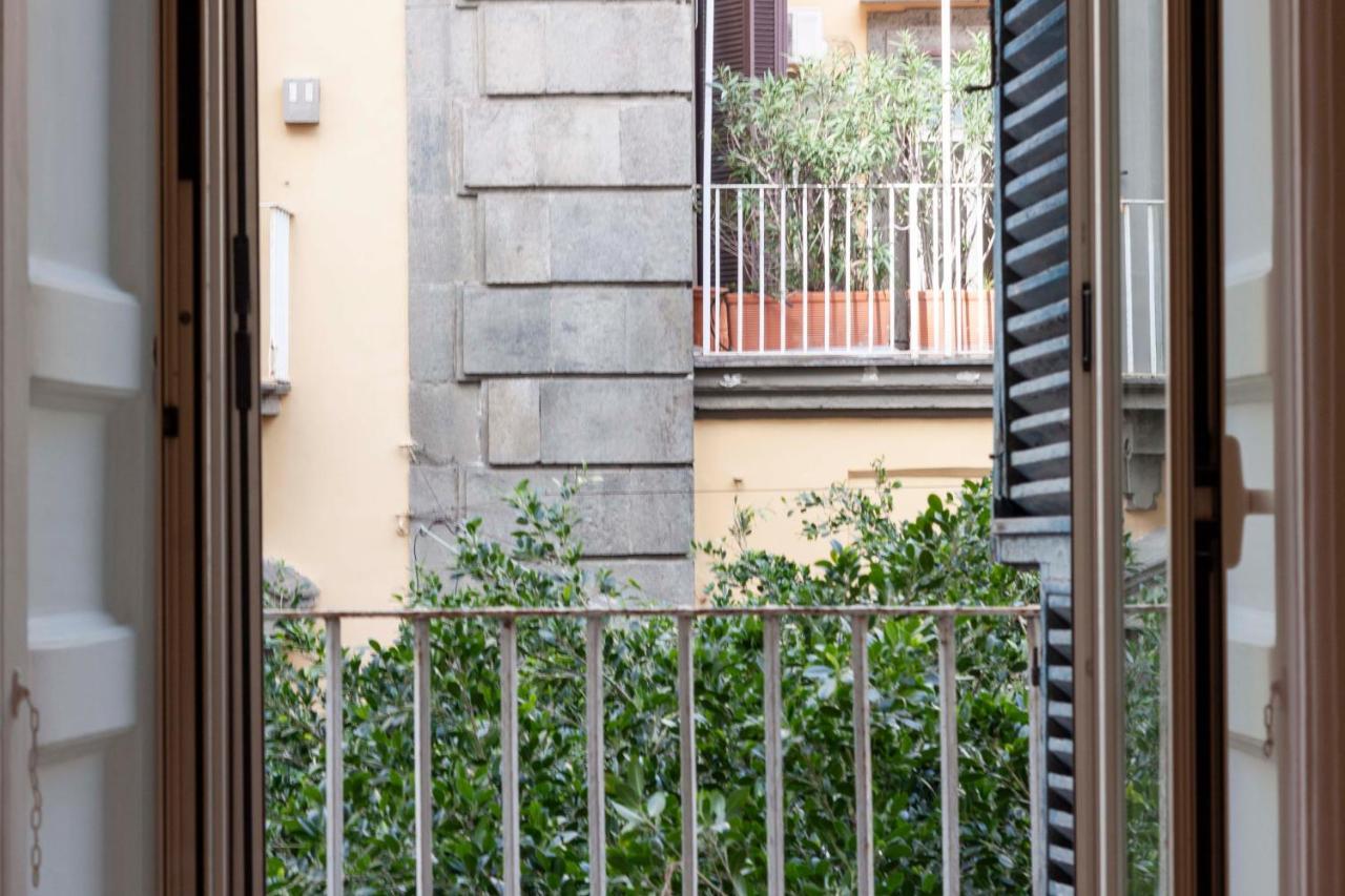 Un Rifugio Romantico A Napoli מראה חיצוני תמונה